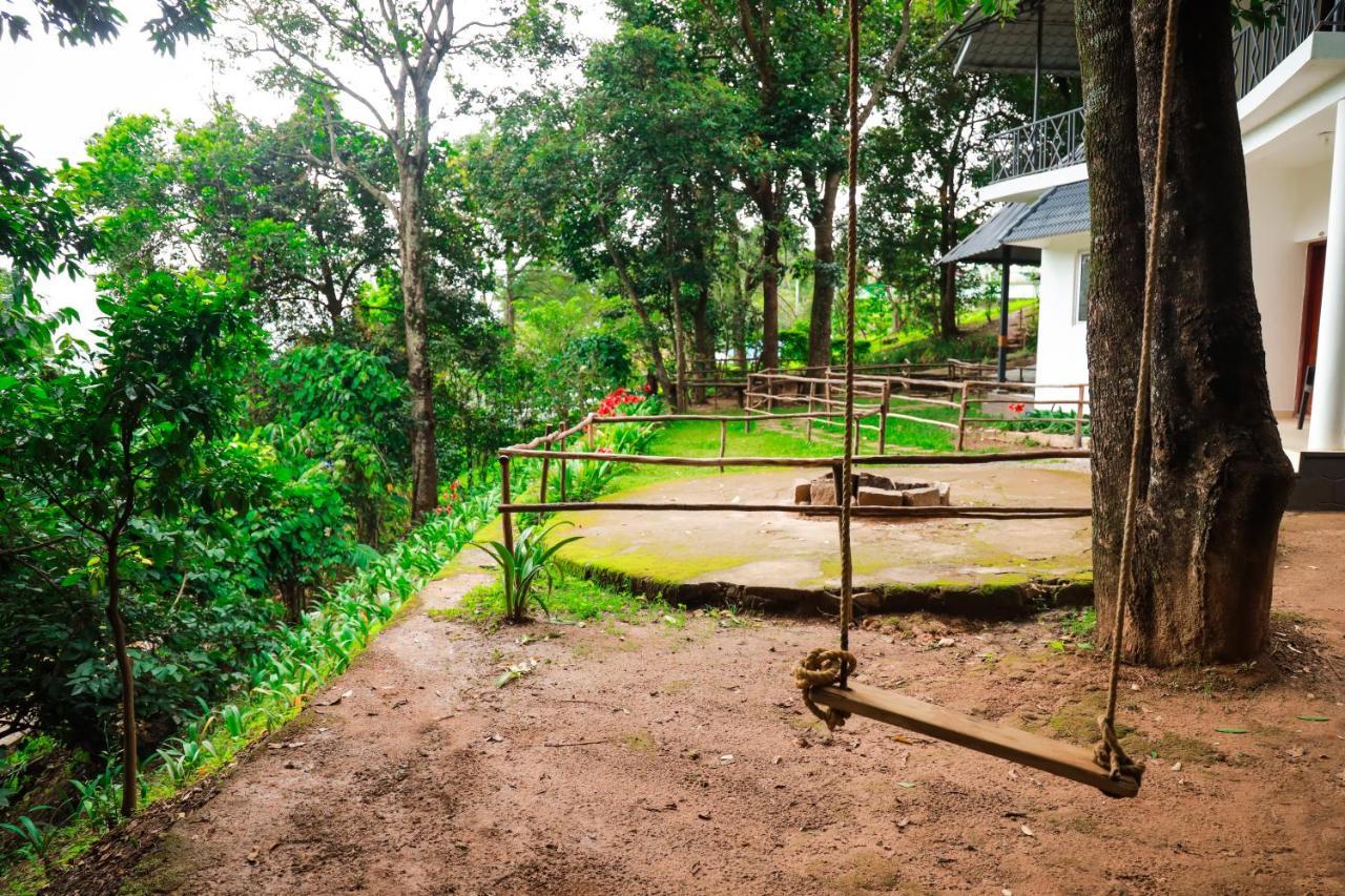 Golden Fern Resort Kanthalloor Eksteriør bilde